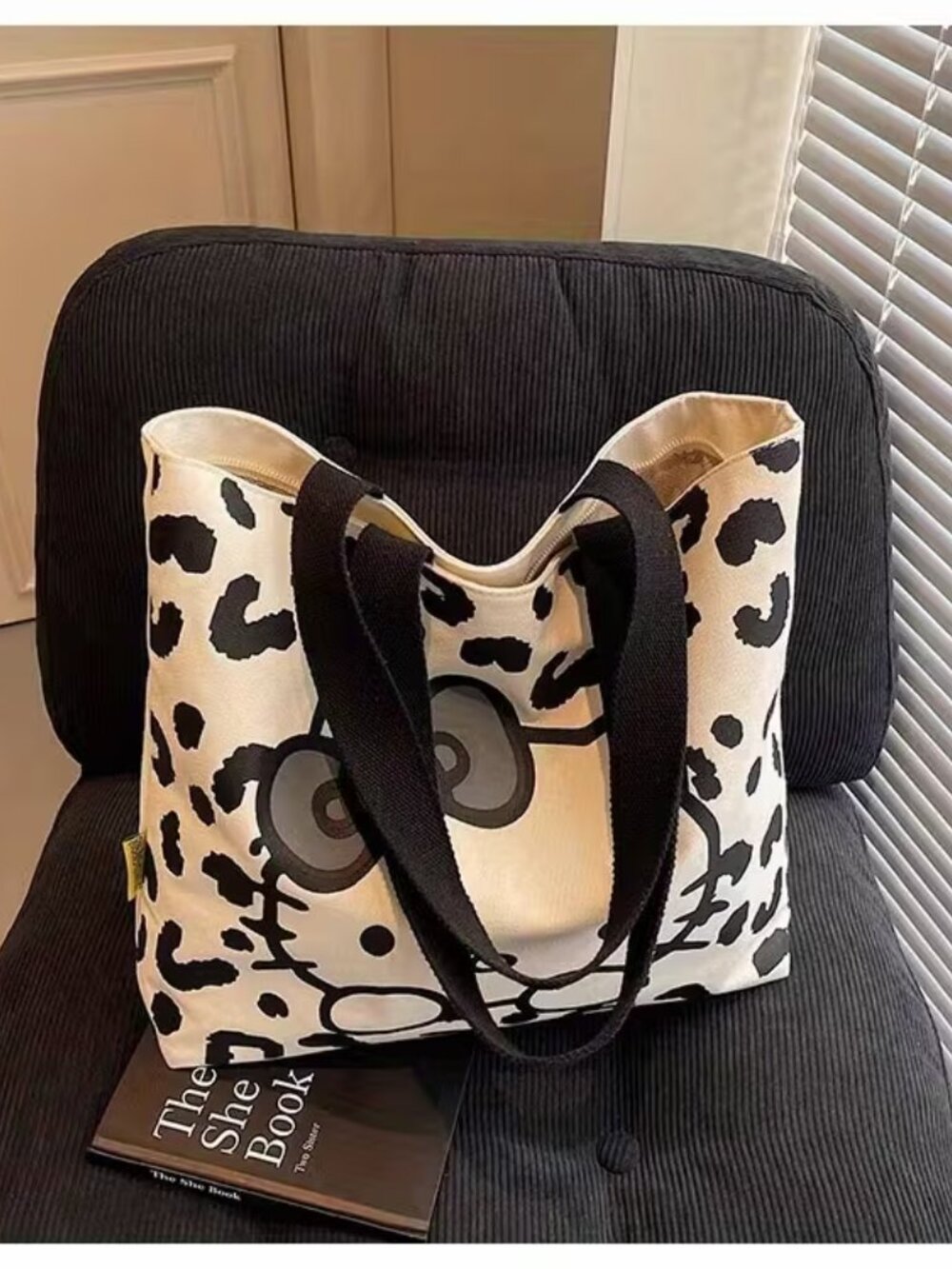 HELLO KITTY‎ Black & White Leopard Print Canvas Tote Shopping Bag NEW & SO CUTE! - Picture 5 of 8